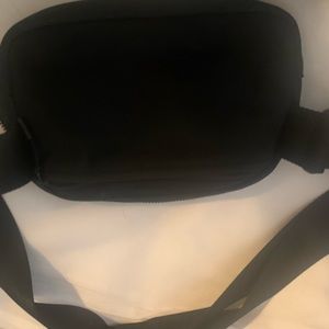 Lulu lemon fanny pack